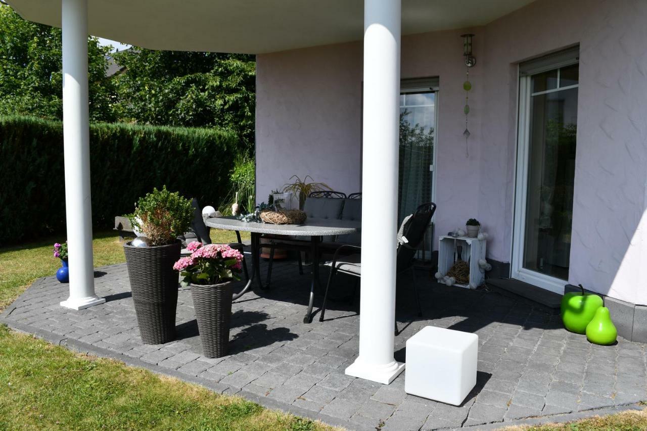 Ettringen  Ferienwohnung Bellerbergblick المظهر الخارجي الصورة