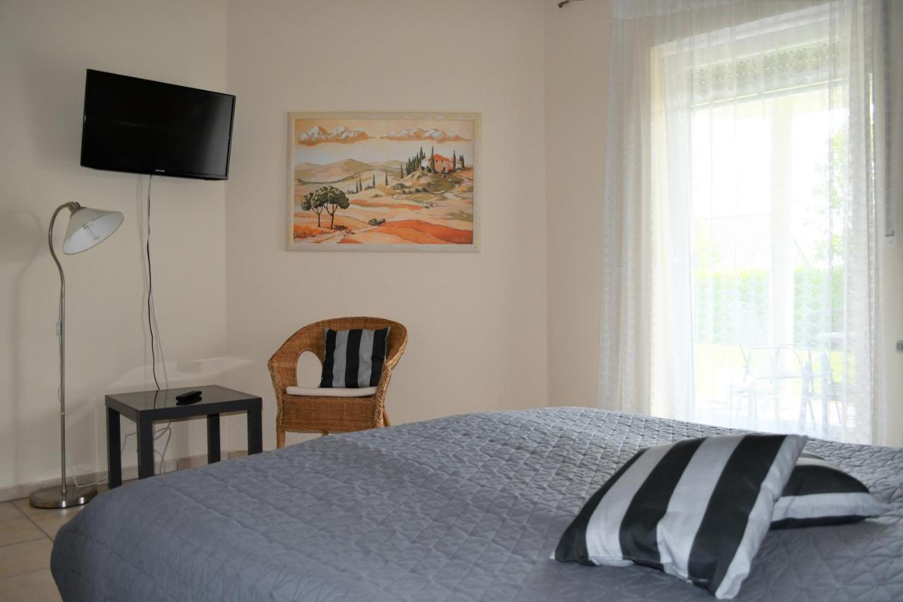 Ettringen  Ferienwohnung Bellerbergblick المظهر الخارجي الصورة